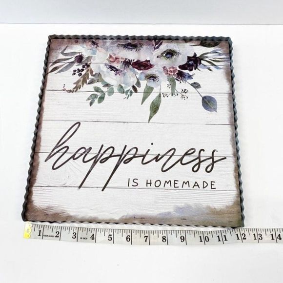 Home Decor Sign Happiness is Handmake - Picture 3 of 5